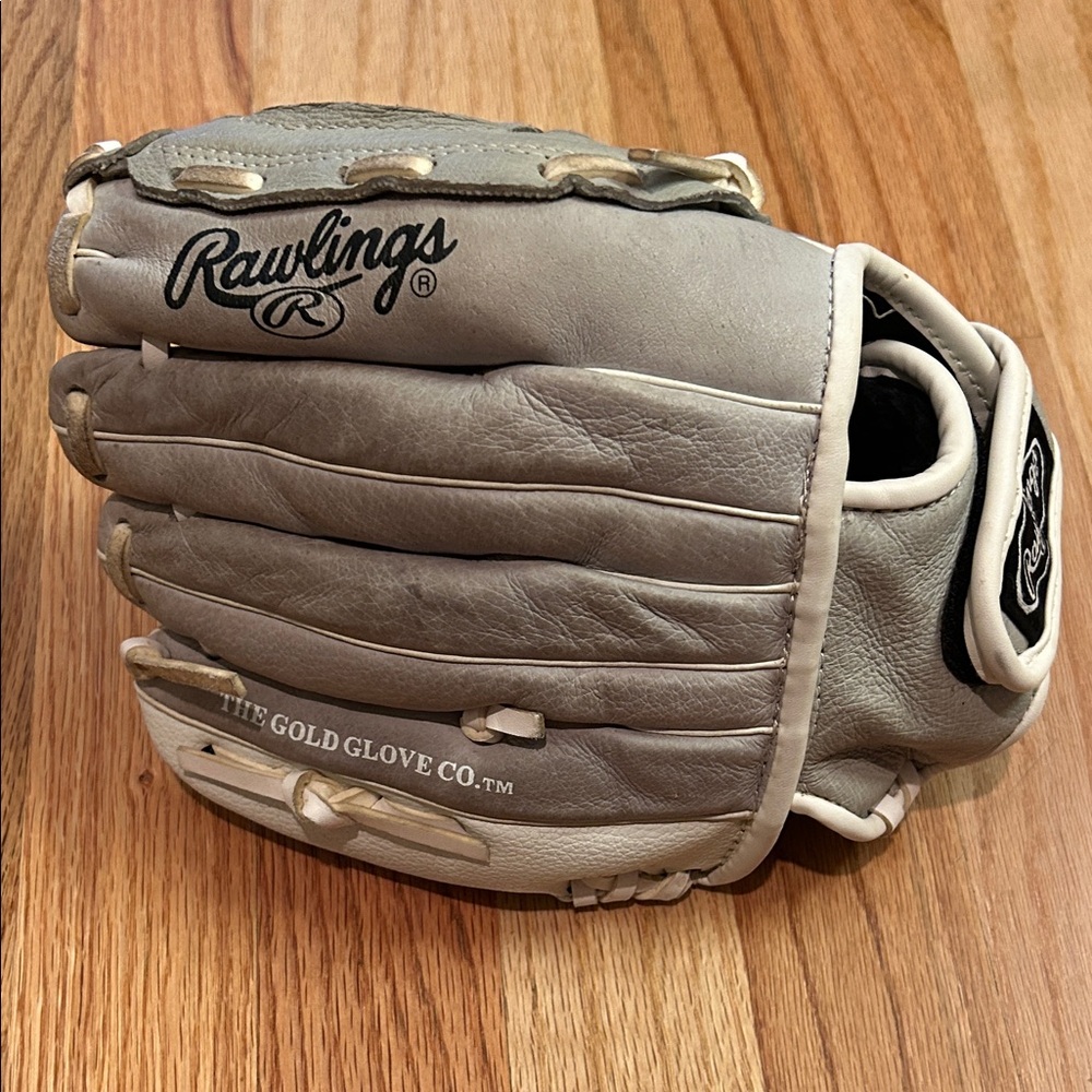 Rawlings Grey and White Softball Glove